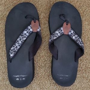 Douglas Paquette wedge flip flops